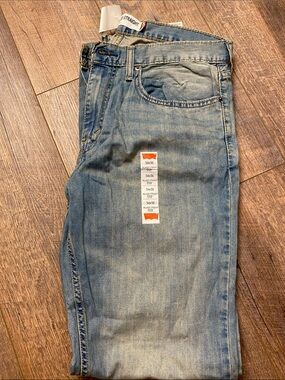Levi's Slim Straight Light Blue Denim Jeans